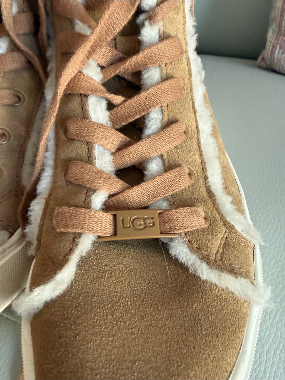 UGG Olli Women’s Chestnut Suede High top Sneakers with Shearling Trim size 8.5 - Picture 14 of 15